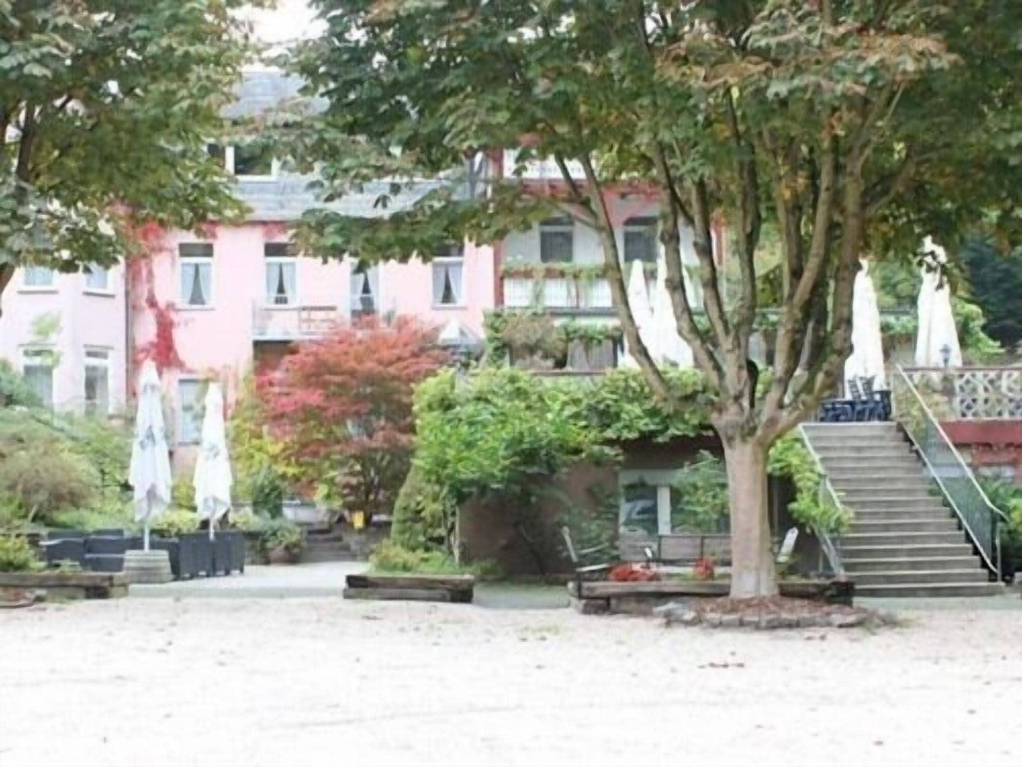 Hotel Winneburg Cochem Exterior photo